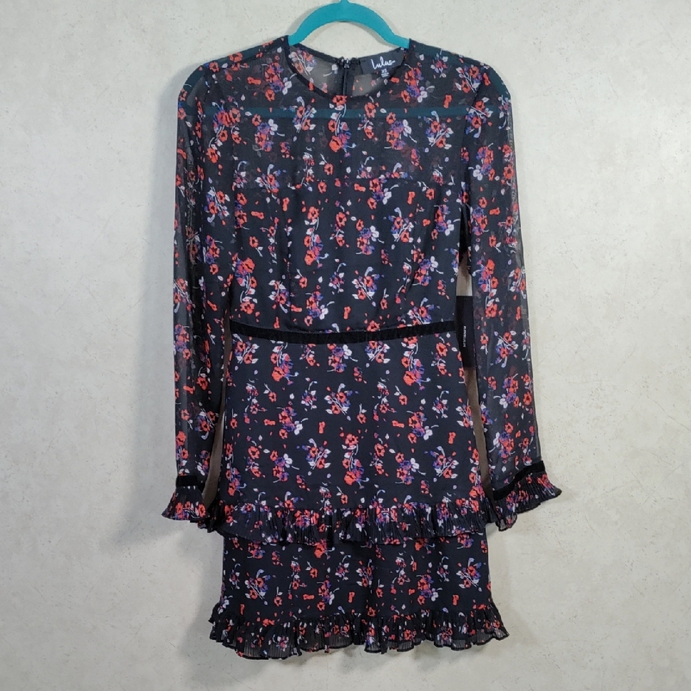 6141 Lulu's black w/red & blue floral print ruffled dress XS NWT
